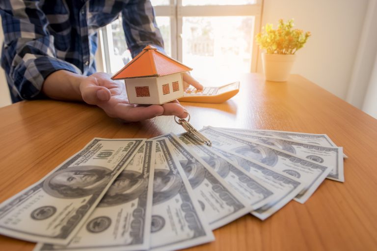 The Amazing Benefits of Selling Your House for Cash