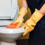 Are you struggling to keep your toilets clean? Perhaps it's time to try the following five toilet cleaning hacks which include, using Coca-Cola.