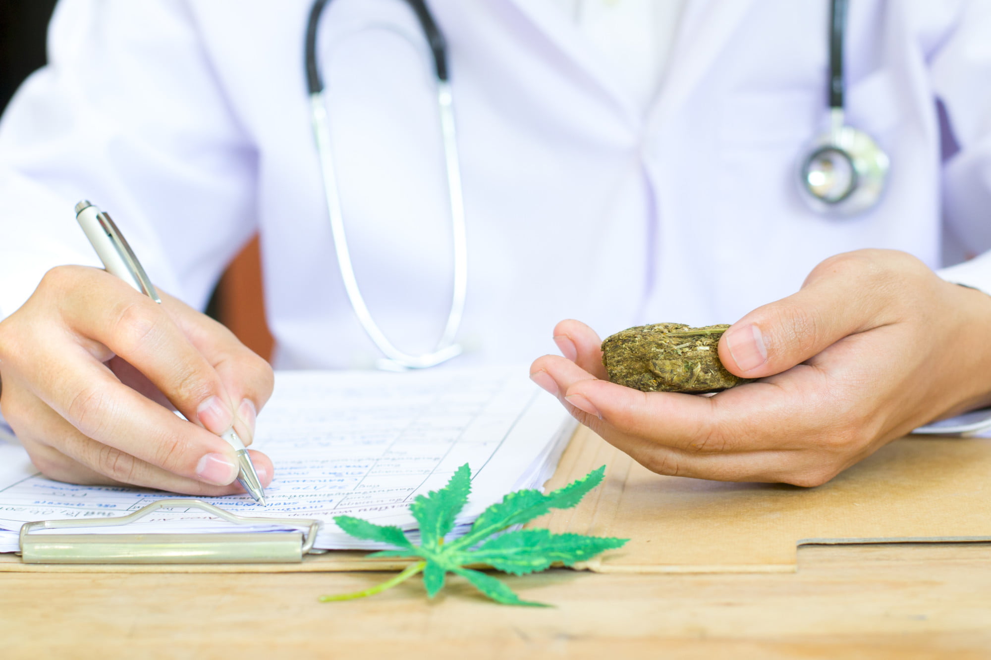Are you looking for medical cannabis doctors? Here are a few useful tips for making sure you find the best option for you.