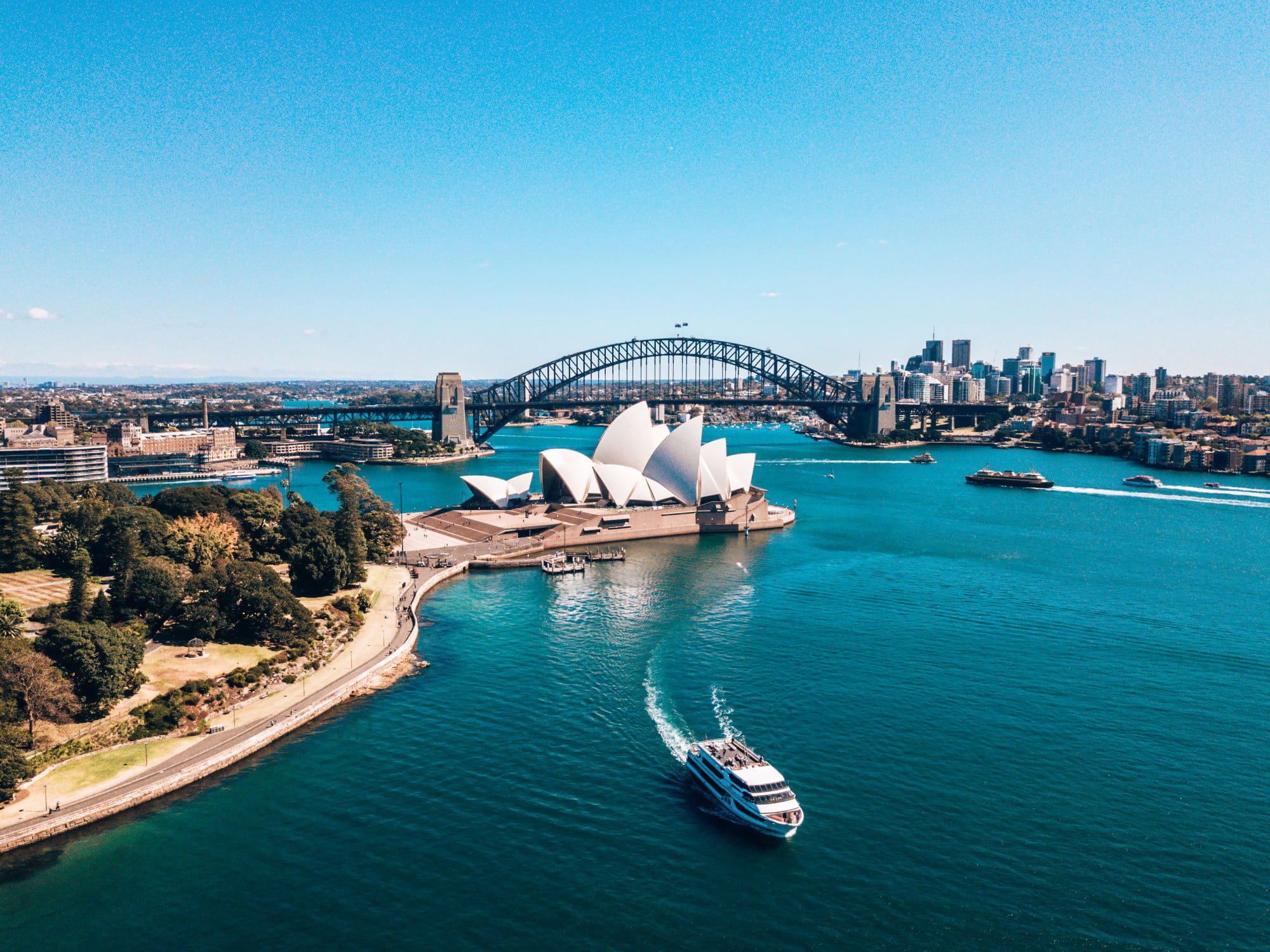 When it comes to living in Australia, there are a couple things you should understand. Luckily, this guide has you covered.
