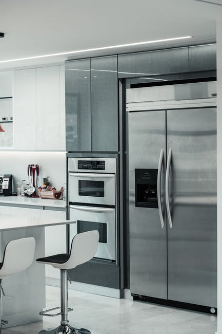 If you want to update your kitchen with the latest tech, keep reading because we're giving you five must-have luxury kitchen gadgets of 2022.