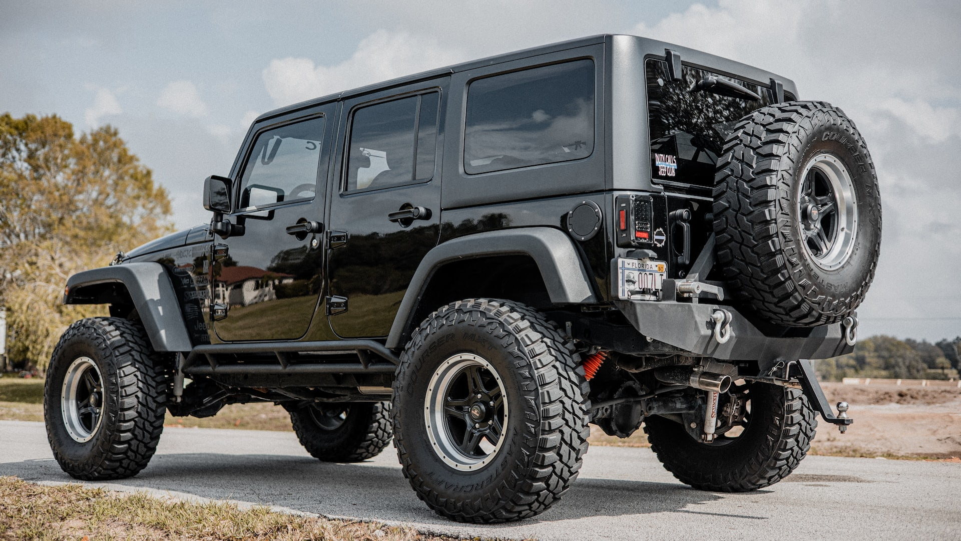 8 Ways To Show Your Love Of Jeeps To The World
