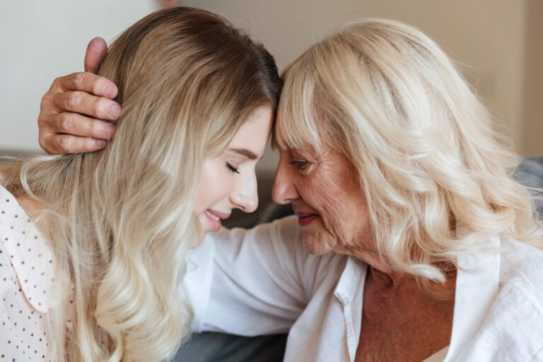 Caring for Aging Parents: 5 Essential Tips