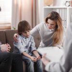Family Therapy near me: Do you want to know how to choose a family therapist for you? Read on to learn how to make the right choice.