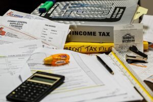 When to Hire a Tax Resolution Specialist