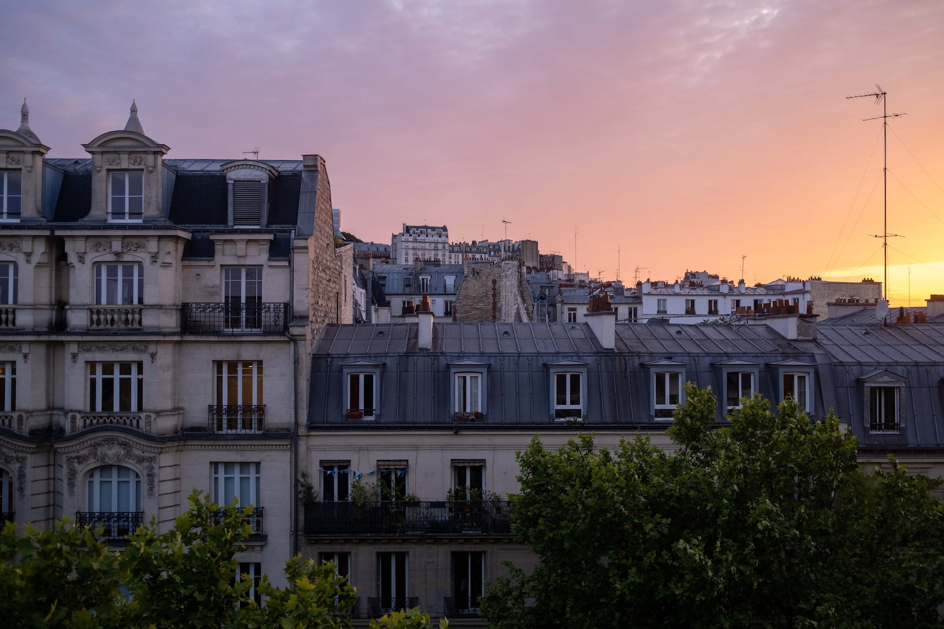 Introduction to Luxurious French Living