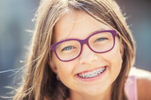 The Pros and Cons of Traditional Braces for Teens