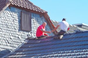 How to Protect Your Residential and Commercial Roof From Extreme Weather Conditions